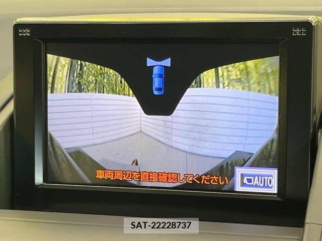 Lexus HS 2015-05 241584-5
