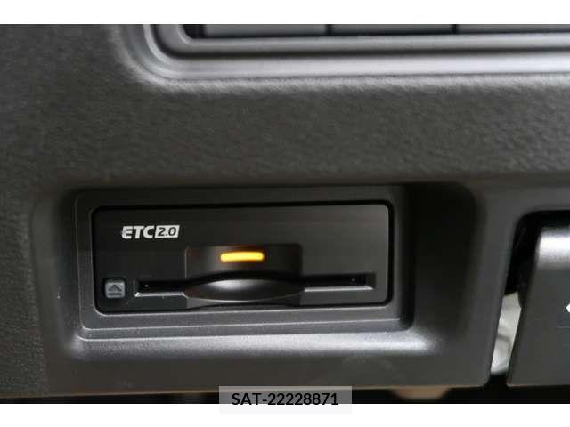 Nissan SERENA 2023-07 284239-8