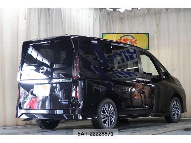 Nissan SERENA 2023-07 284239-1