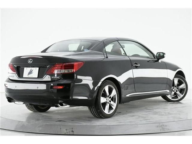 Lexus IS 2012-01 196370-2