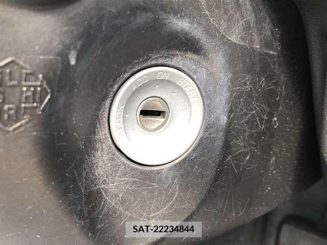 Suzuki ALTO 2017-05 335433-14