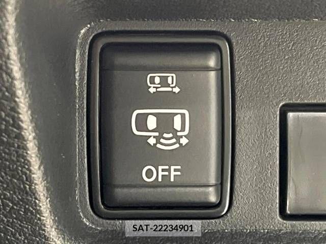 Nissan ROOX 2021-03 213415-4