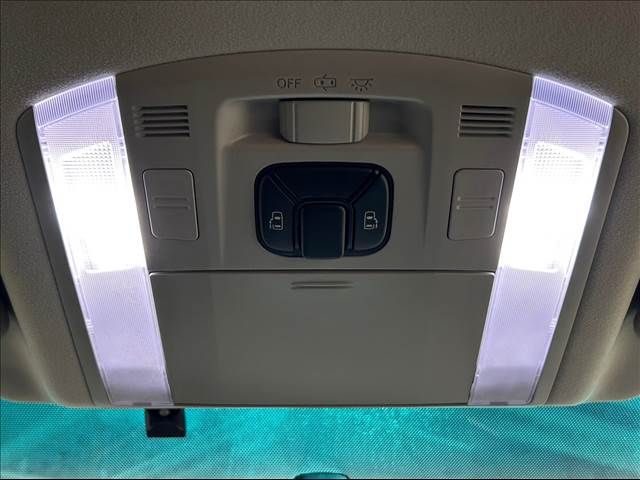 Toyota ALPHARD 2012-10 192897-5