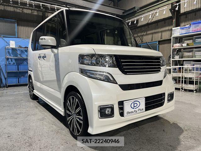 Honda N BOX CUSTOM 2017-06 279024-8
