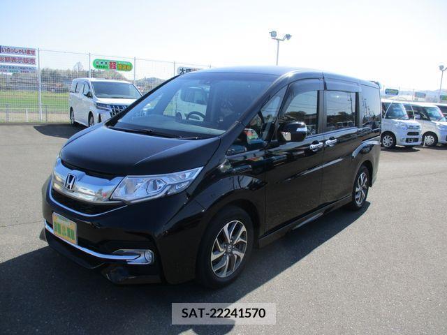 Honda STEP WGN 2017-07 233122-2