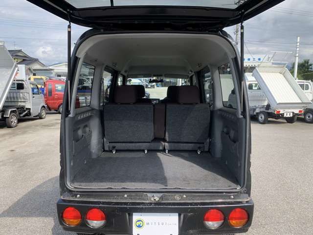 Nissan CLIPPER RIO 2010-11 8670-15