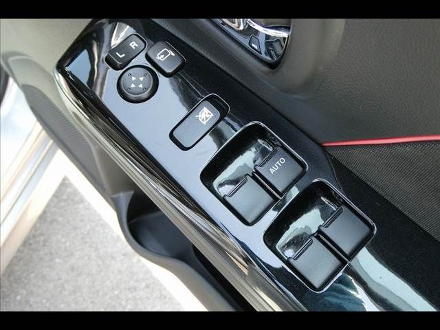 Suzuki WAGON R 2019-03 6041-21