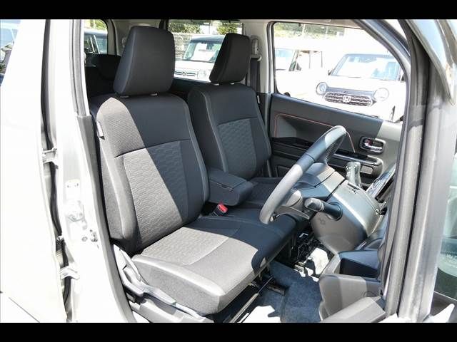 Suzuki WAGON R 2019-03 6041-8