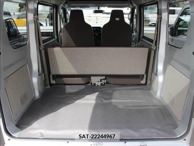 Suzuki EVERY 2023-06 269662-4