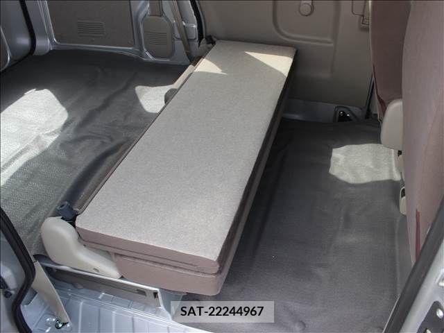 Suzuki EVERY 2023-06 269662-8