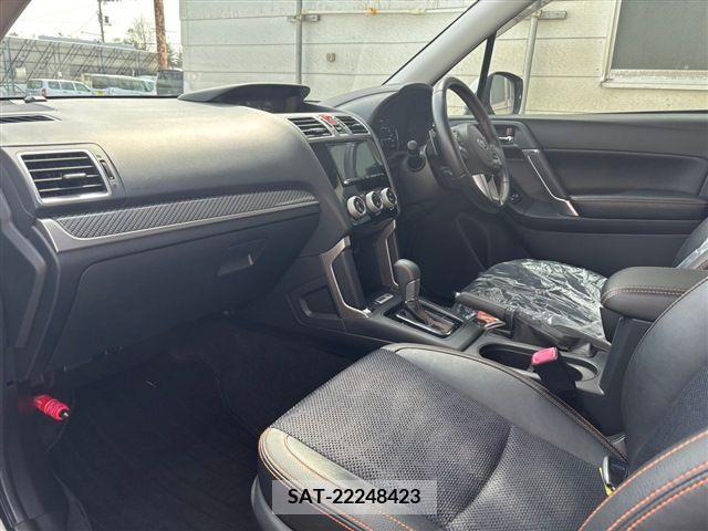 Subaru FORESTER 2016-03 270193-13