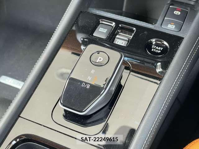 Nissan KICKS 2023-06 332043-12