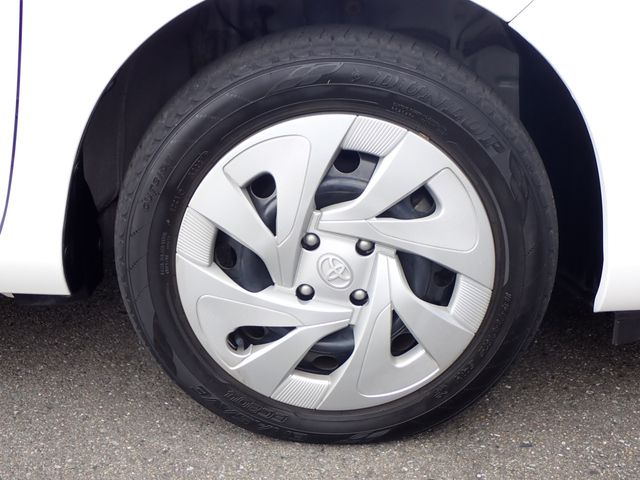 Toyota AQUA 2020-07 7249-22