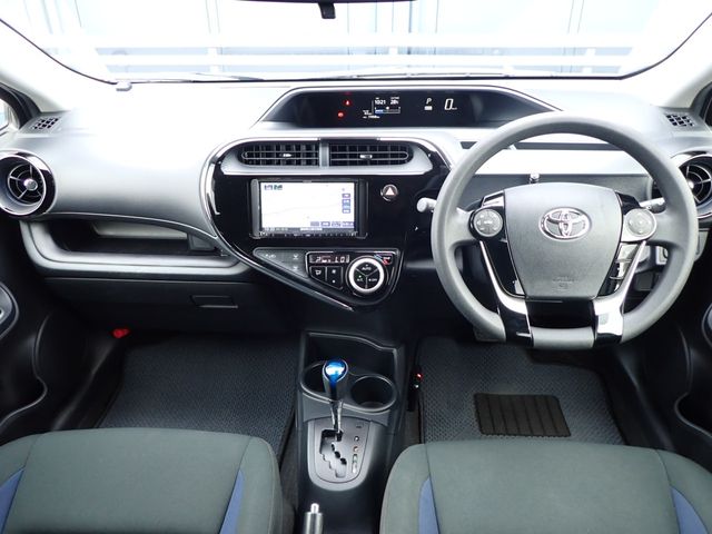Toyota AQUA 2020-07 7249-1