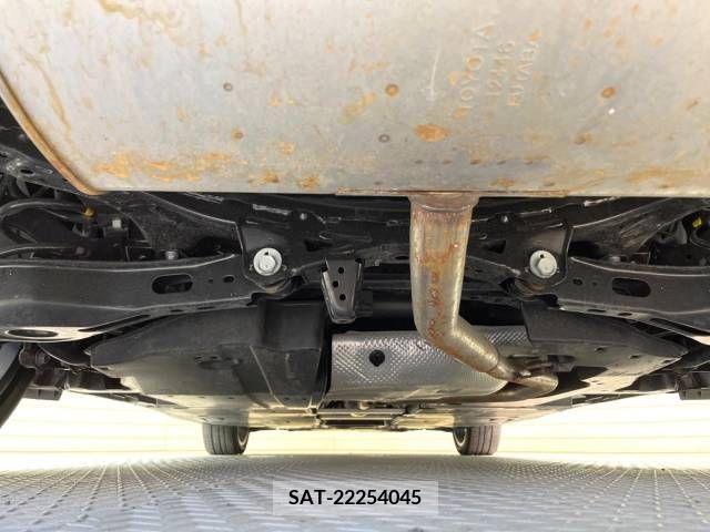 Toyota PRIUS 2023-04 210217-18