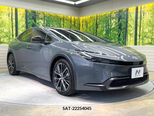 Toyota PRIUS 2023-04 210217-16