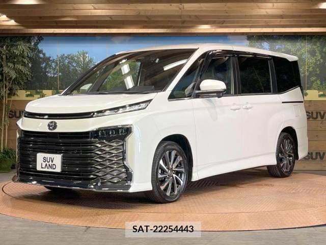 Toyota VOXY 2022-03 340308-18