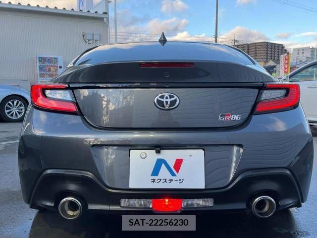 Toyota 86 2022-02 209469-15