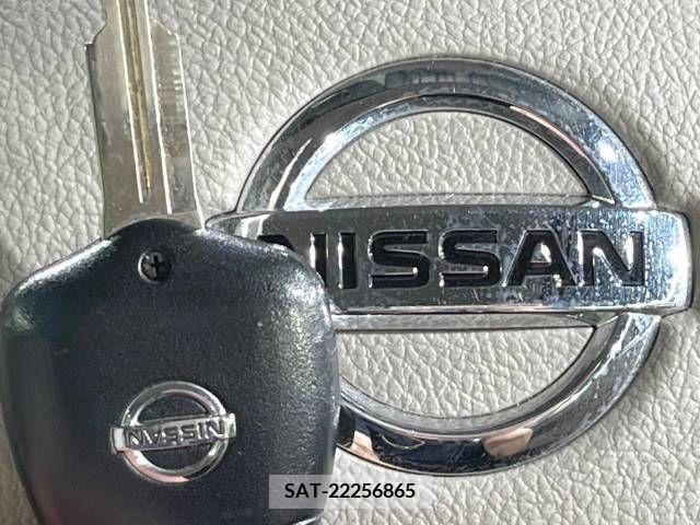Nissan DAYZ 2017-05 323384-5