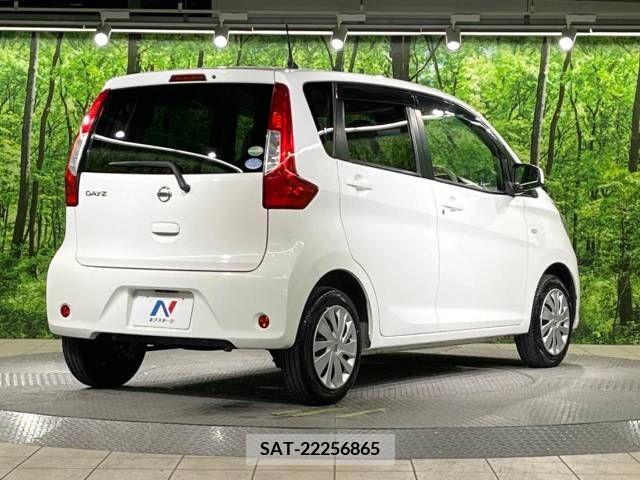 Nissan DAYZ 2017-05 323384-16