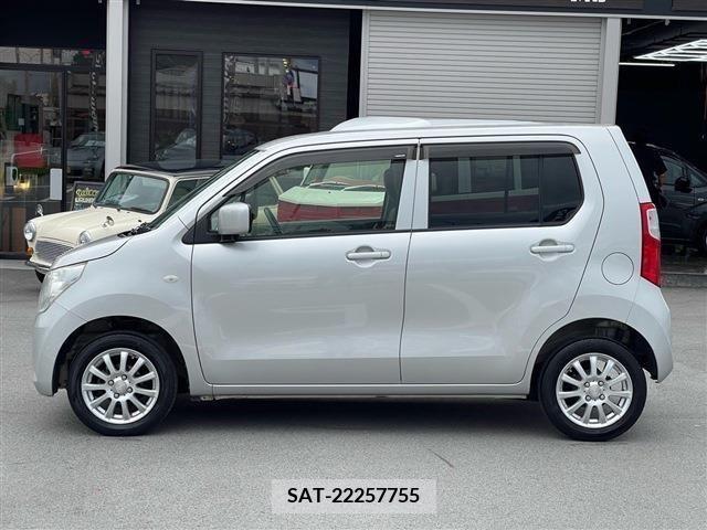 Suzuki WAGON R 2015-10 326976-7
