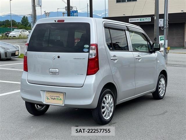 Suzuki WAGON R 2015-10 326976-4