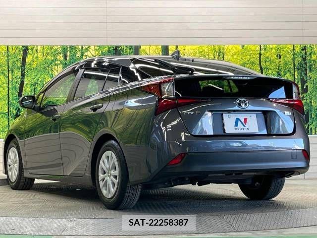 Toyota PRIUS 2020-08 298218-5