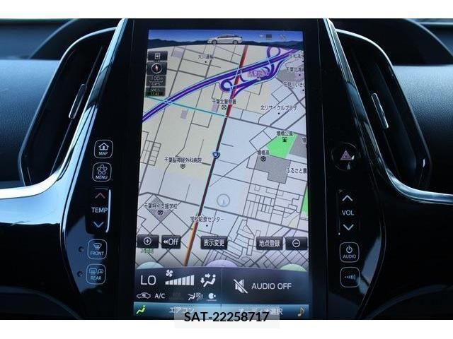 Toyota PRIUS PHV 2017-06 376979-1