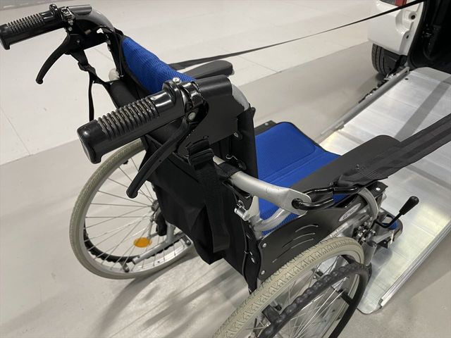 Toyota RACTIS 2011-10 14960-5