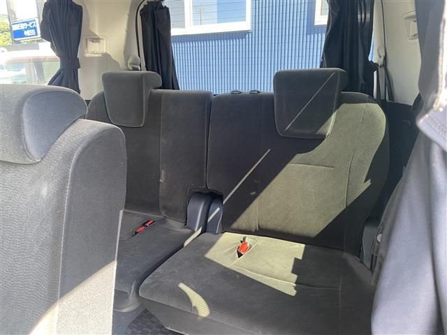 Toyota NOAH 2012-02 27748-5
