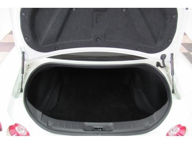 Nissan GT-R 2008-06 10991-10