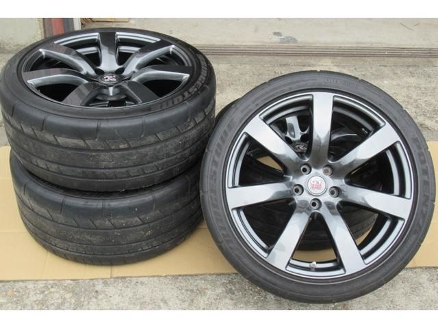 Nissan GT-R 2008-06 10991-22