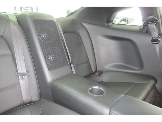 Nissan GT-R 2008-06 10991-9