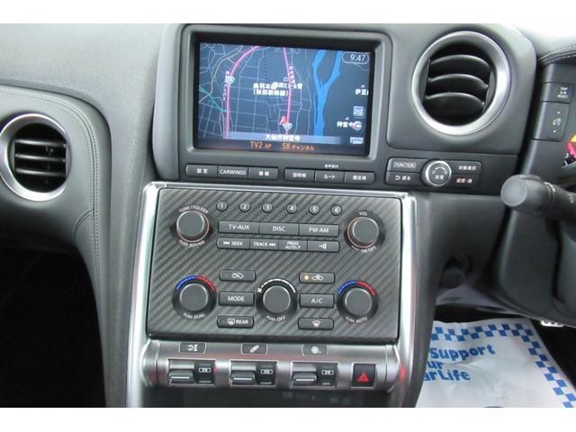 Nissan GT-R 2008-06 10991-12