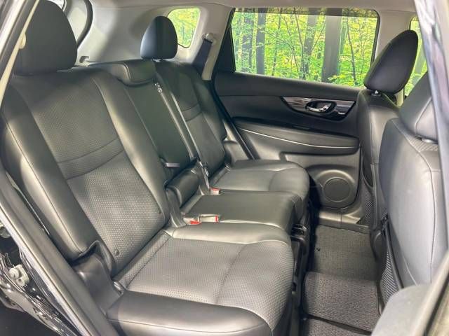 Nissan X-TRAIL 2018-03 21016-9