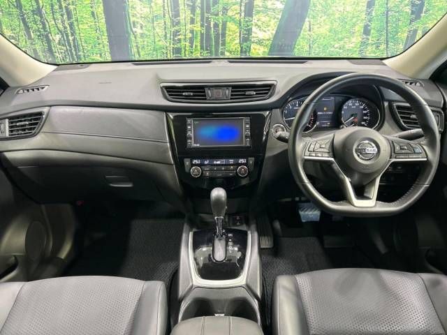 Nissan X-TRAIL 2018-03 21016-1