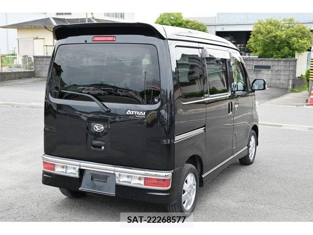 Daihatsu ATRAI WAGON 2015-06 260867-4