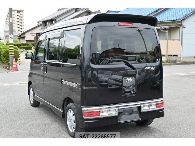 Daihatsu ATRAI WAGON 2015-06 260867-2