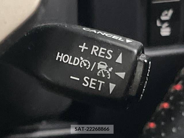 Lexus NX 2018-05 275690-5