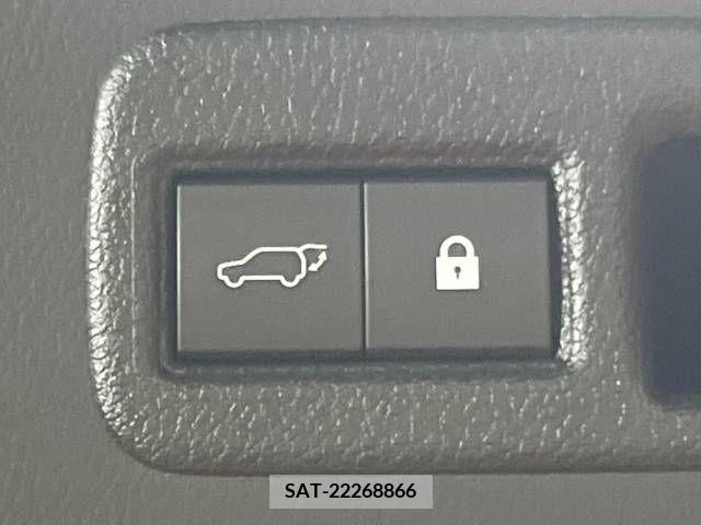 Lexus NX 2018-05 275690-7