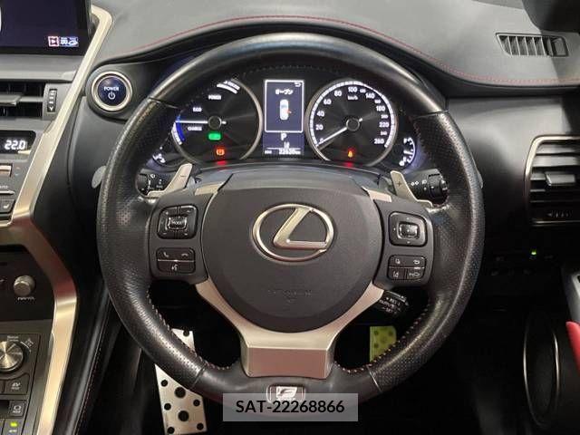 Lexus NX 2018-05 275690-11
