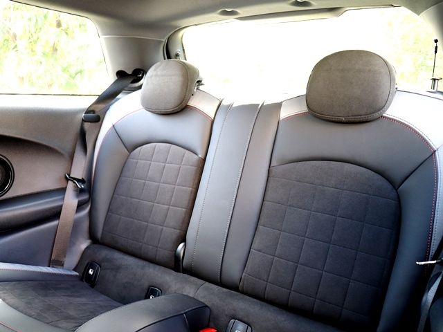 Bmw MINI 2021-06 24978-27