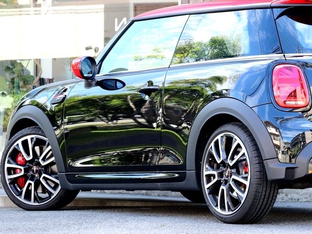 Bmw MINI 2021-06 24978-11
