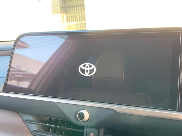 Toyota CROWN 2023-01 182891-6