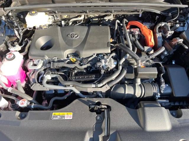 Toyota CROWN 2023-01 182891-18