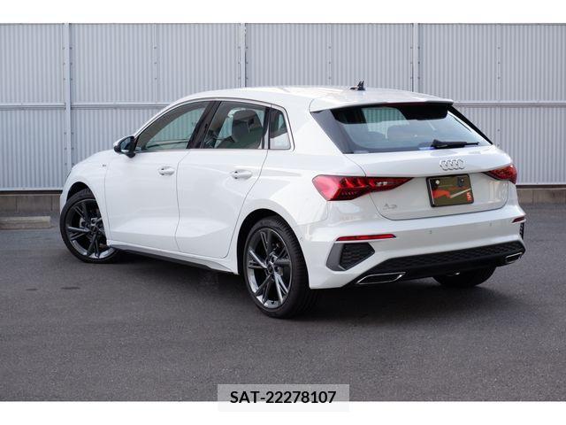 Audi A3 2023-06 212189-2