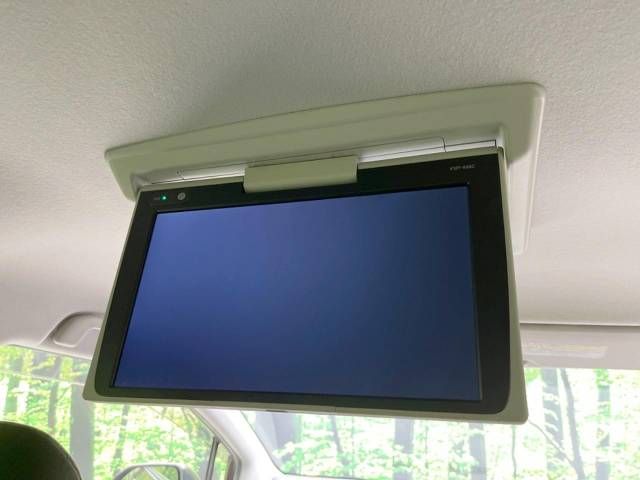 Toyota SIENTA 2017-05 193599-2