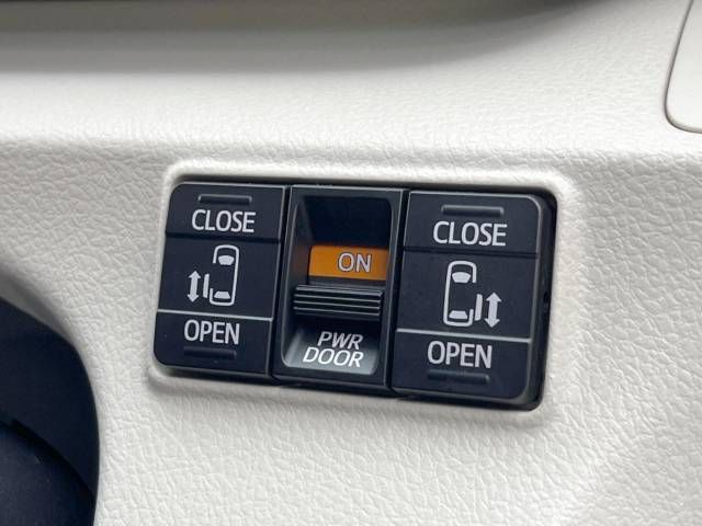 Toyota SIENTA 2017-05 193599-5
