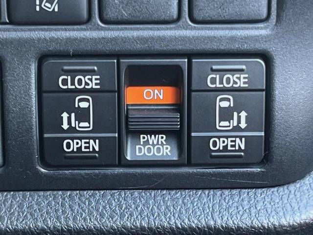 Toyota NOAH 2016-12 187332-2