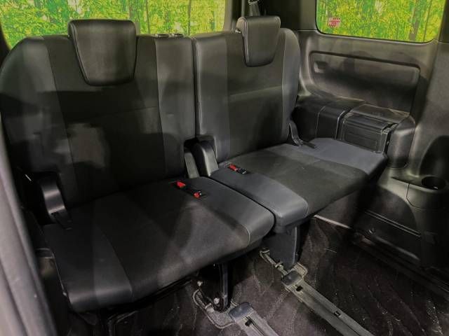 Toyota NOAH 2016-12 187332-10